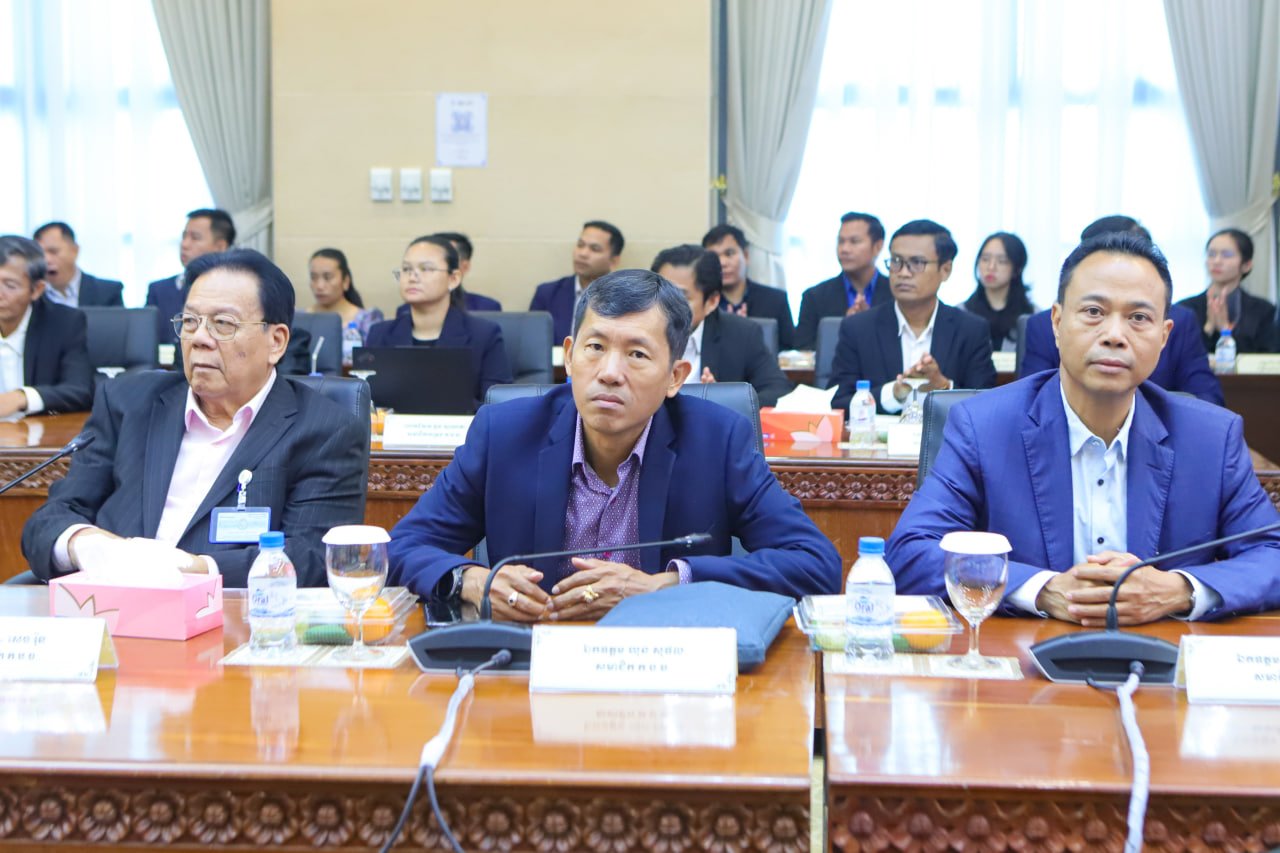 ឯកឧត្តមឧបនាយករដ្ឋមន្រ្តីប្រចាំការ វង្សី វិស្សុត