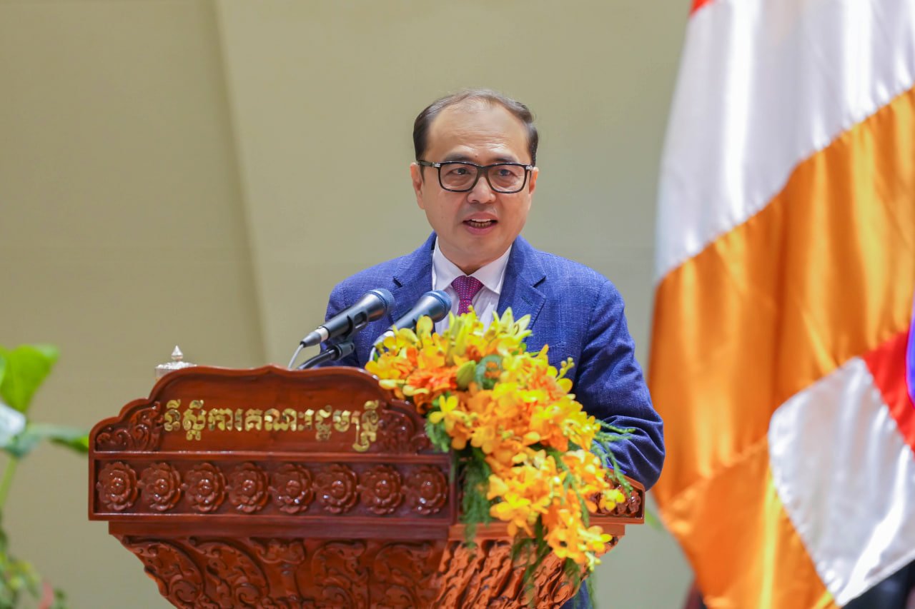 ឯកឧត្តមឧបនាយករដ្ឋមន្រ្តីប្រចាំការ វង្សី វិស្សុត