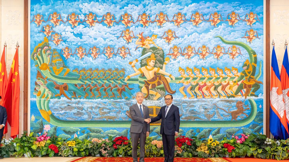 ឯកឧត្តម វង្សី វិស្សុត