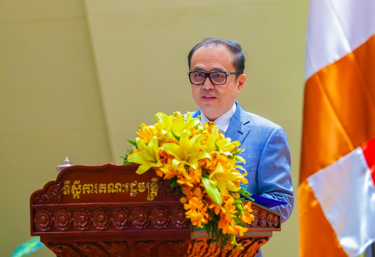 ឯកឧត្តមឧបនាយករដ្ឋមន្រ្តីប្រចាំការ វង្សី វិស្សុត