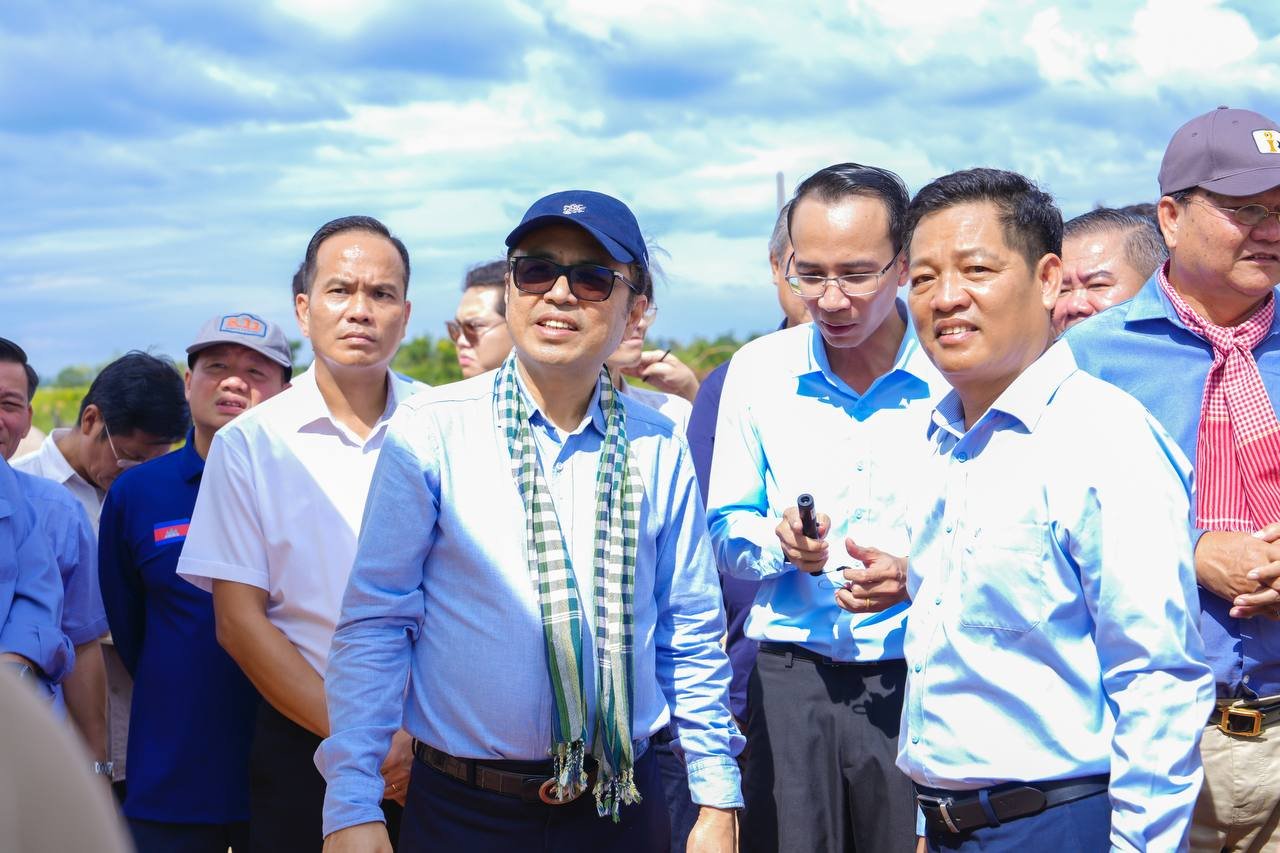 ឯកឧត្តមឧបនាយករដ្ឋមន្រ្តីប្រចាំការ វង្សី វិស្សុត