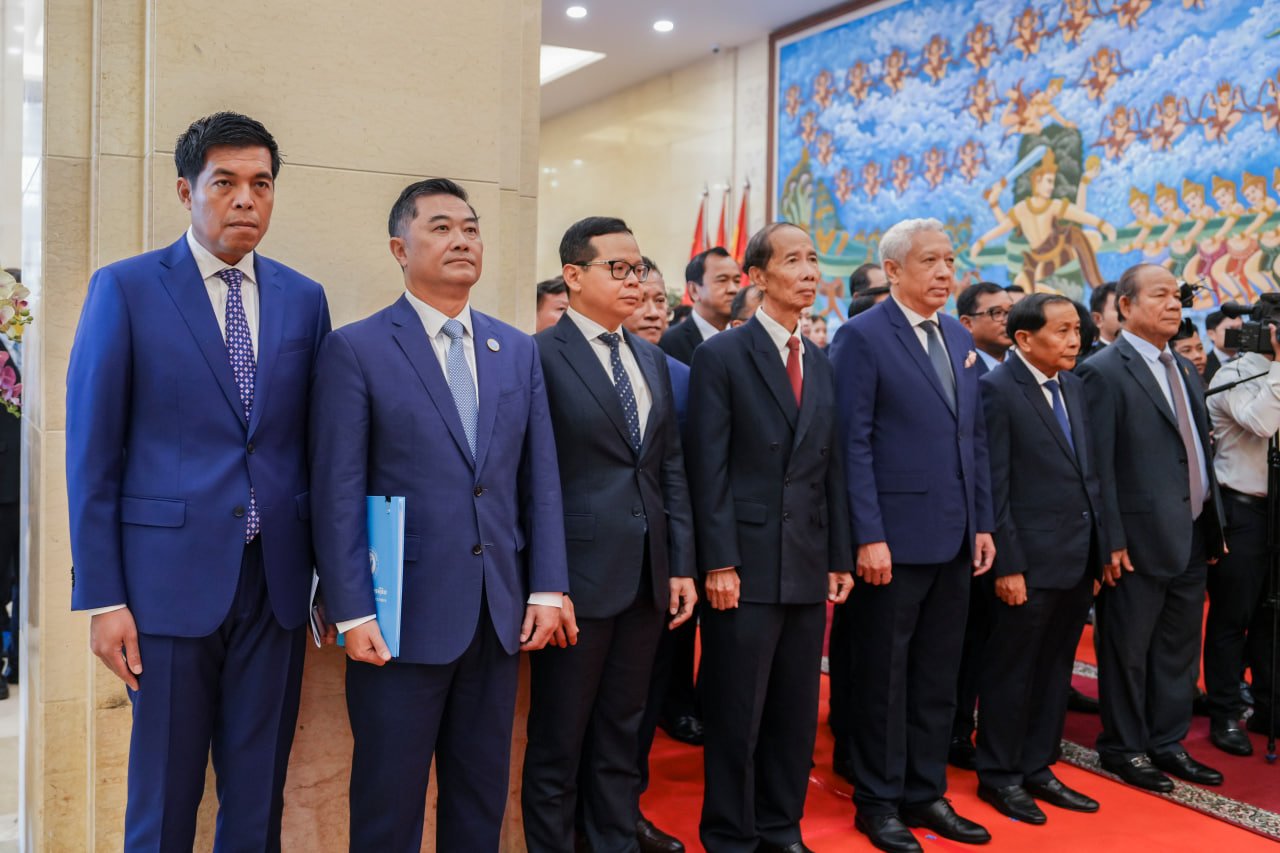 ឯកឧត្តម វង្សី វិស្សុត