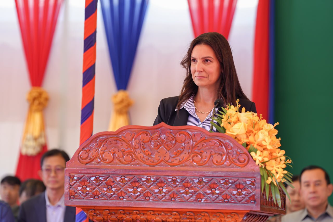 ឯកឧត្តមឧបនាយករដ្ឋមន្ត្រីប្រចាំការ វង្សី វិស្សុត