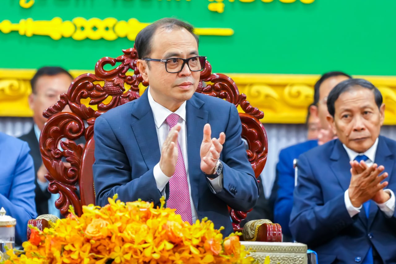 ឯកឧត្តមឧបនាយករដ្ឋមន្ត្រីប្រចាំការ វង្សី វិស្សុត