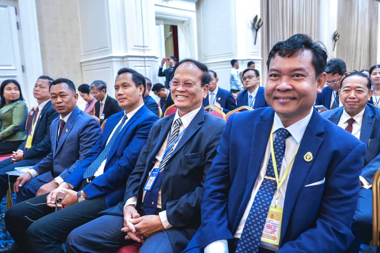 ឯកឧត្តមឧបនាយករដ្ឋមន្រ្តីប្រចាំការ វង្សី វិស្សុត