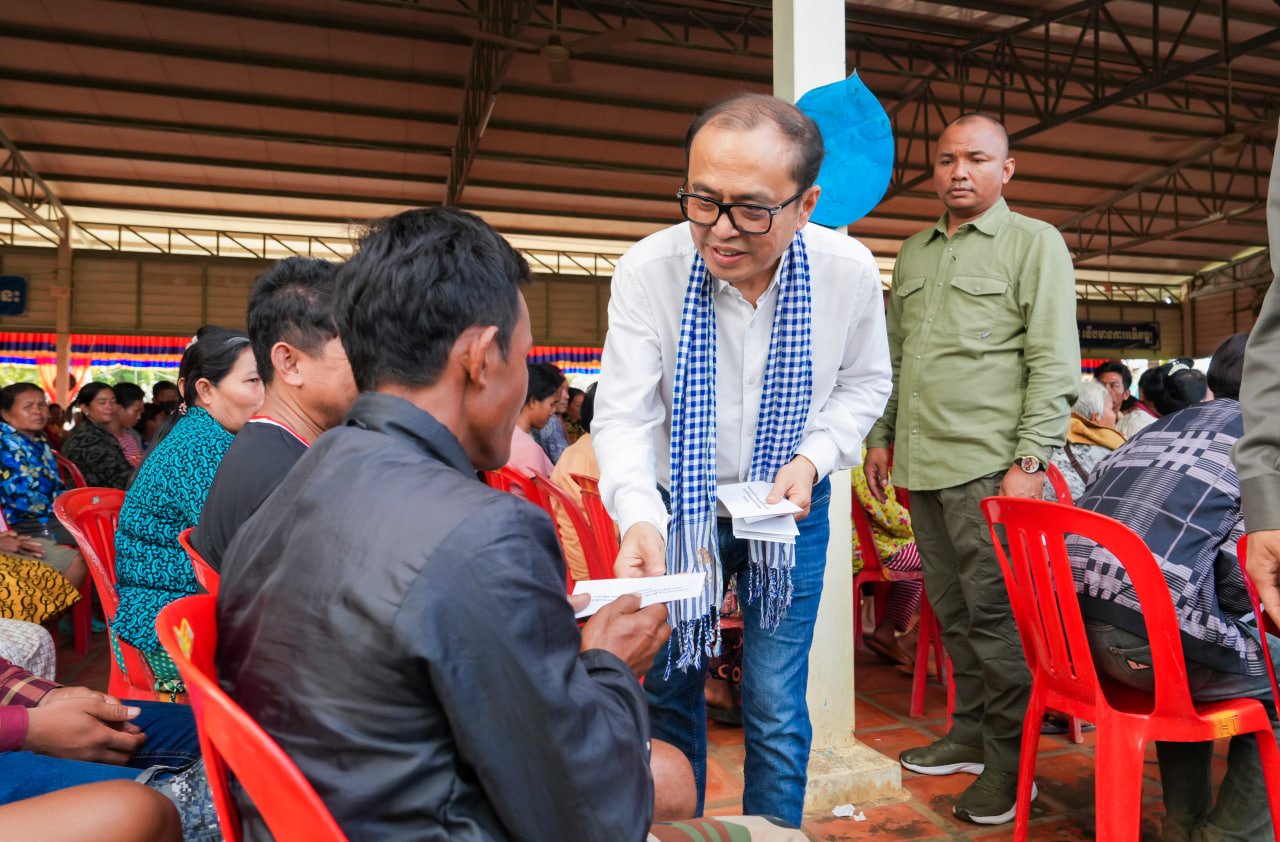 ឯកឧត្តមឧបនាយករដ្ឋមន្រ្តីប្រចាំការ វង្សី វិស្សុត