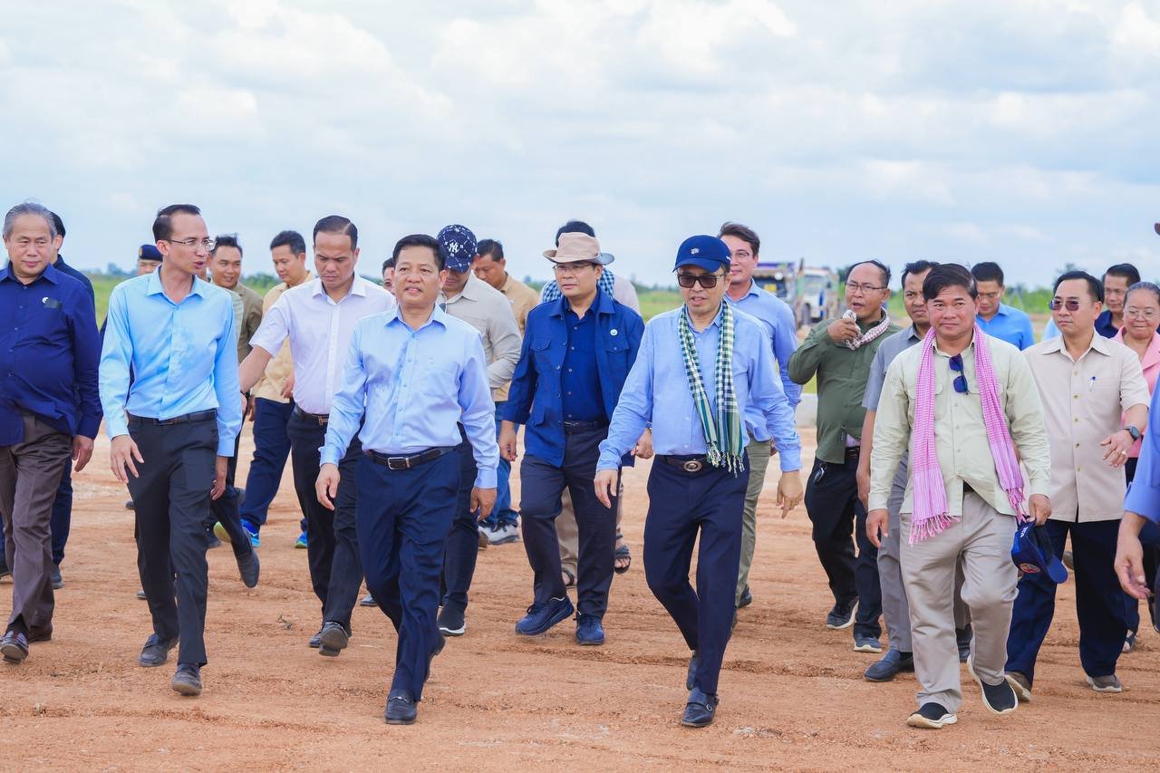ឯកឧត្តមឧបនាយករដ្ឋមន្រ្តីប្រចាំការ វង្សី វិស្សុត