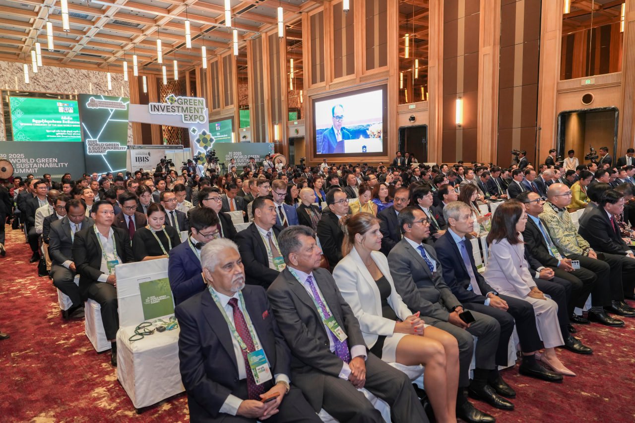 ឯកឧត្តមឧបនាយករដ្ឋមន្រ្តីប្រចាំការ វង្សី វិស្សុត