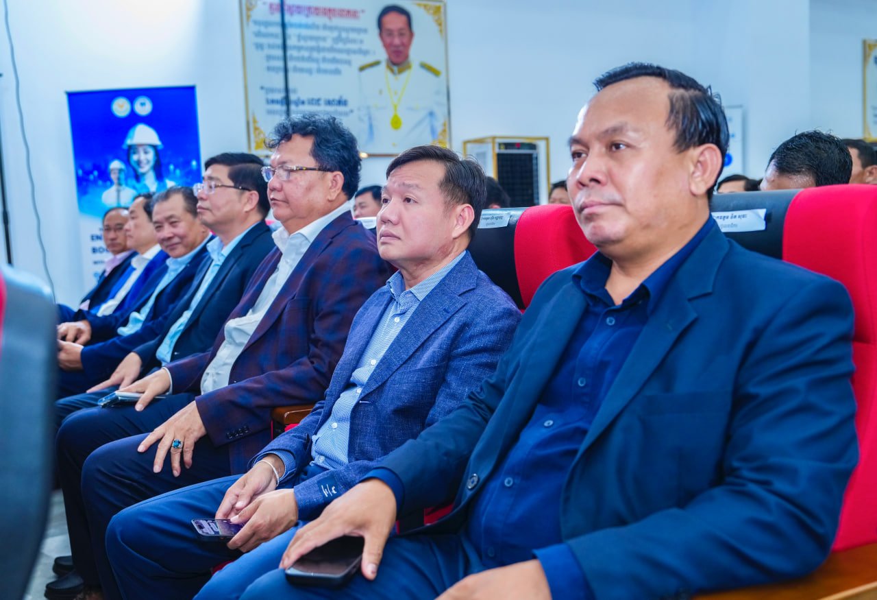 ឯកឧត្ដមឧបនាយករដ្ឋមន្រ្តីប្រចាំការ វង្សី វិស្សុត