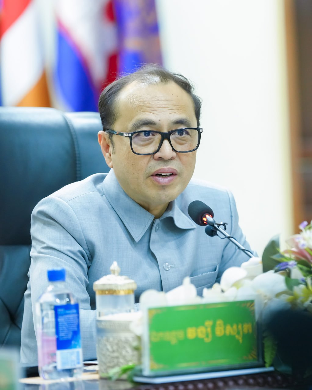 ឯកឧត្តមឧបនាយករដ្ឋមន្រ្តីប្រចាំការ វង្សី វិស្សុត
