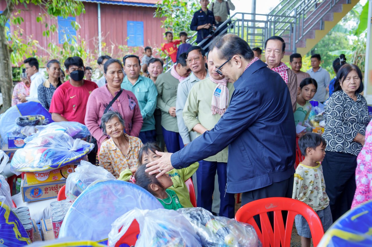 ឯកឧត្តមឧបនាយករដ្ឋមន្រ្តីប្រចាំការ វង្សី វិស្សុត