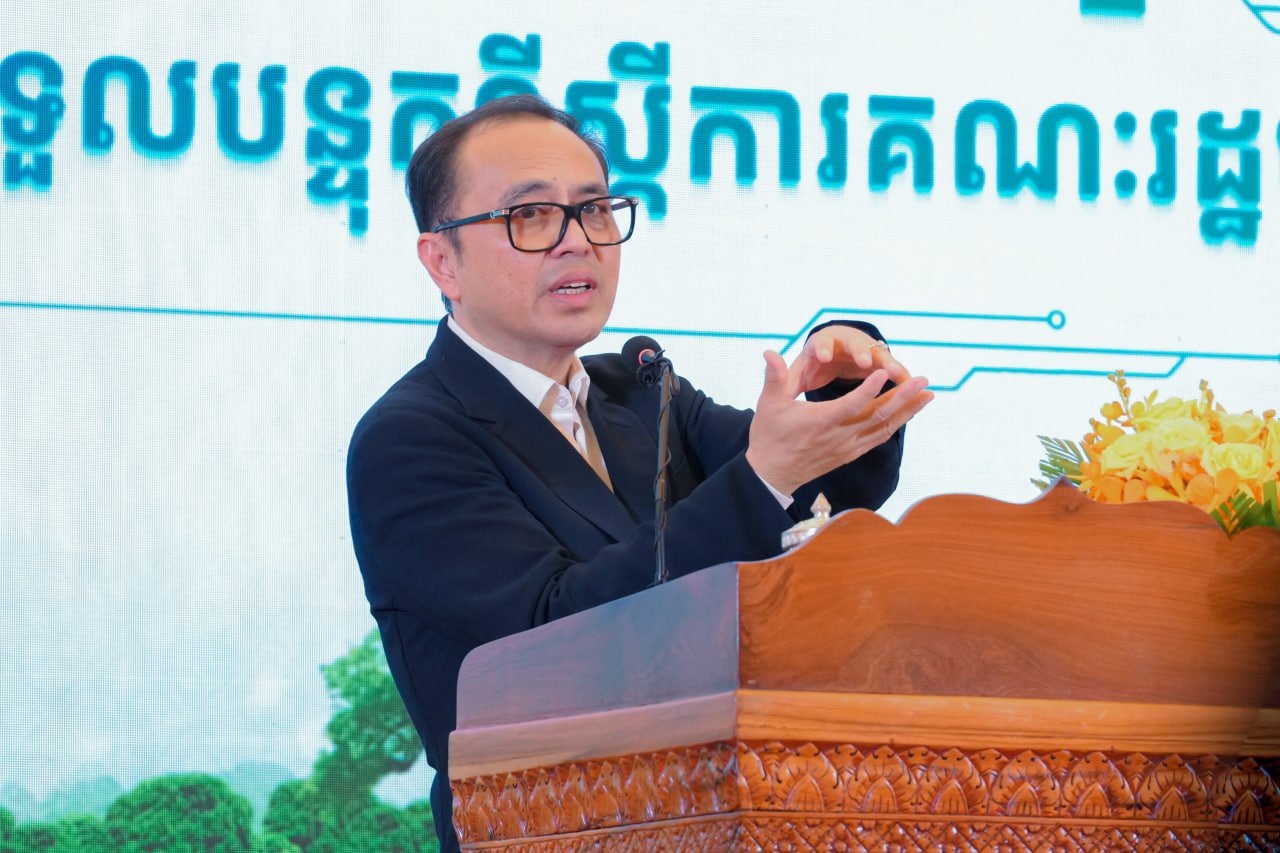ឯកឧត្តម វង្សី វិស្សុត៖