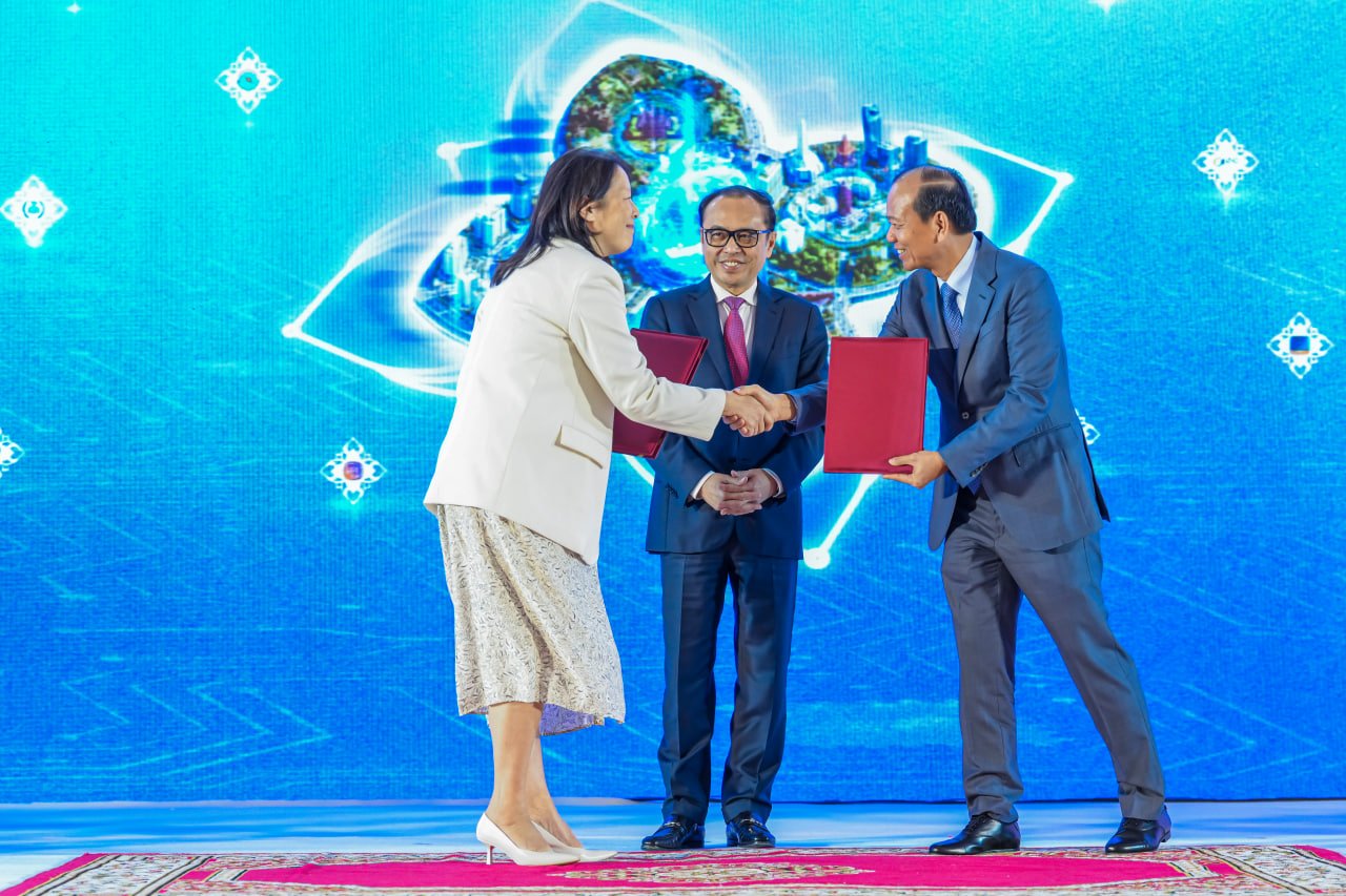 ឯកឧត្តមឧបនាយករដ្ឋមន្ត្រីប្រចាំការ វង្សី វិស្សុត