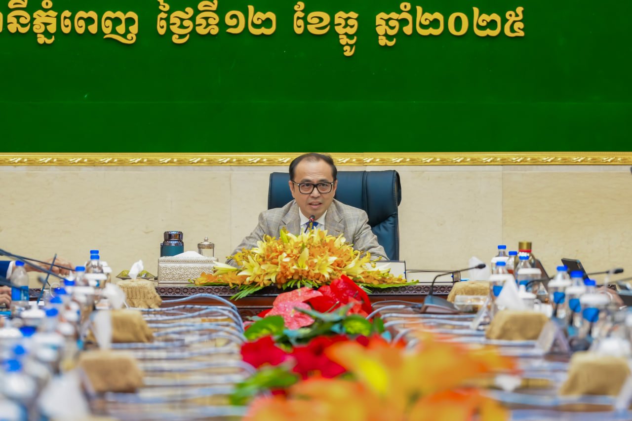 ឯកឧត្តមឧបនាយករដ្ឋមន្រ្តីប្រចាំការ វង្សី វិស្សុត