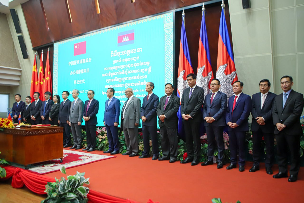 ឯកឧត្តមឧបនាយករដ្ឋមន្ត្រីប្រចាំការ វង្សី វិស្សុត