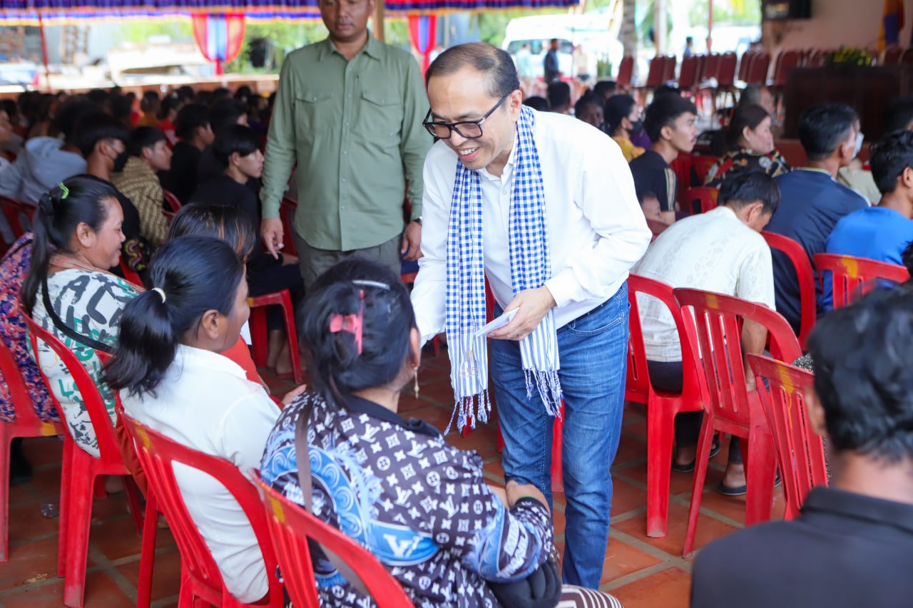 ឯកឧត្តមឧបនាយករដ្ឋមន្រ្តីប្រចាំការ វង្សី វិស្សុត