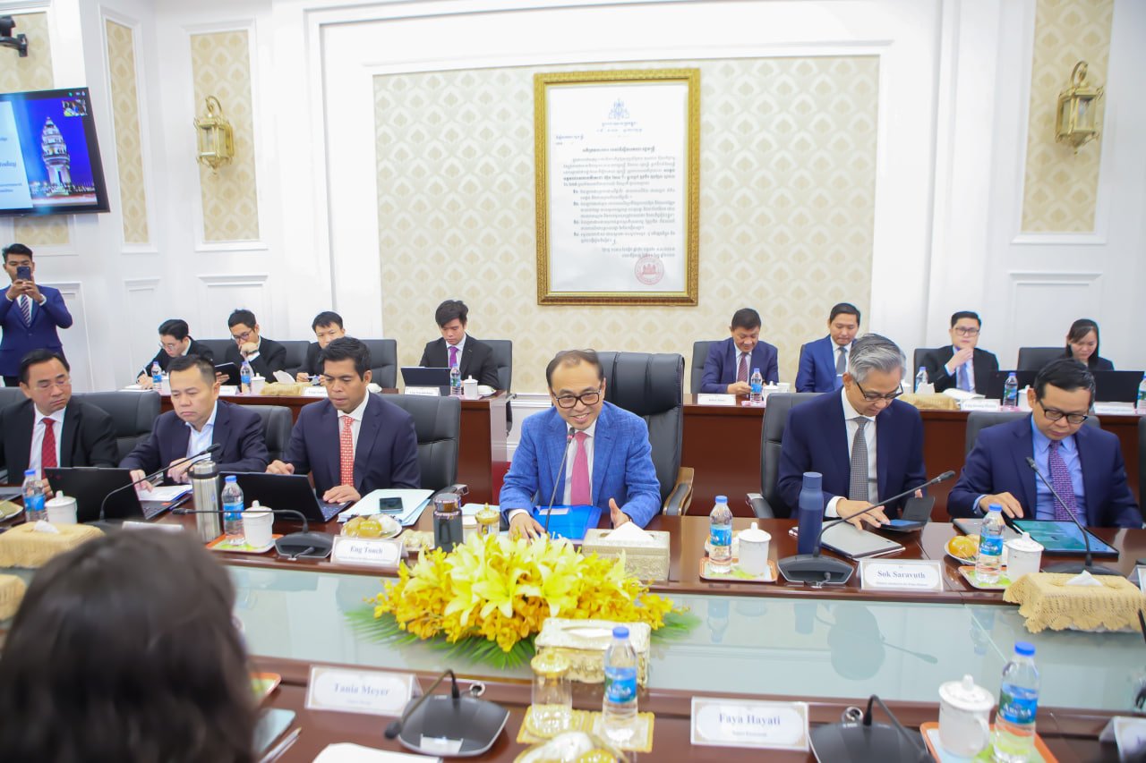 ឯកឧត្តមឧបនាយករដ្ឋមន្ត្រីប្រចាំការ វង្សី វិស្សុត