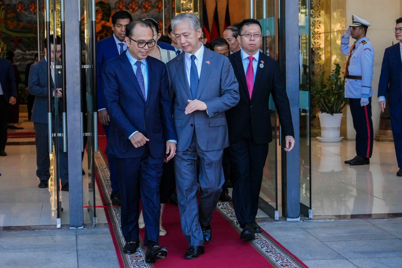 ឯកឧត្តម វង្សី វិស្សុត