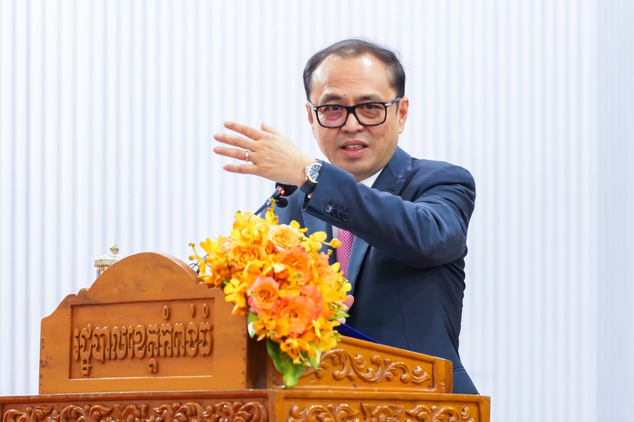 ឯកឧត្តមឧបនាយករដ្ឋមន្ត្រីប្រចាំការ វង្សី វិស្សុត