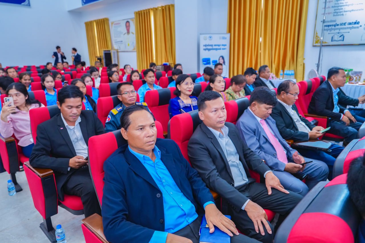 ឯកឧត្ដមឧបនាយករដ្ឋមន្រ្តីប្រចាំការ វង្សី វិស្សុត