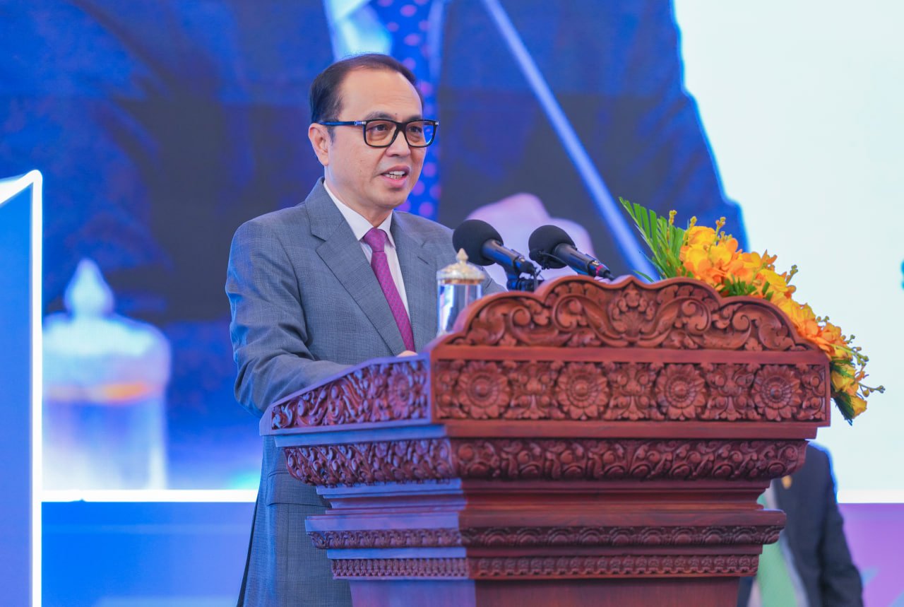 ឯកឧត្តមឧបនាយករដ្ឋមន្រ្តីប្រចាំការ វង្សី វិស្សុត