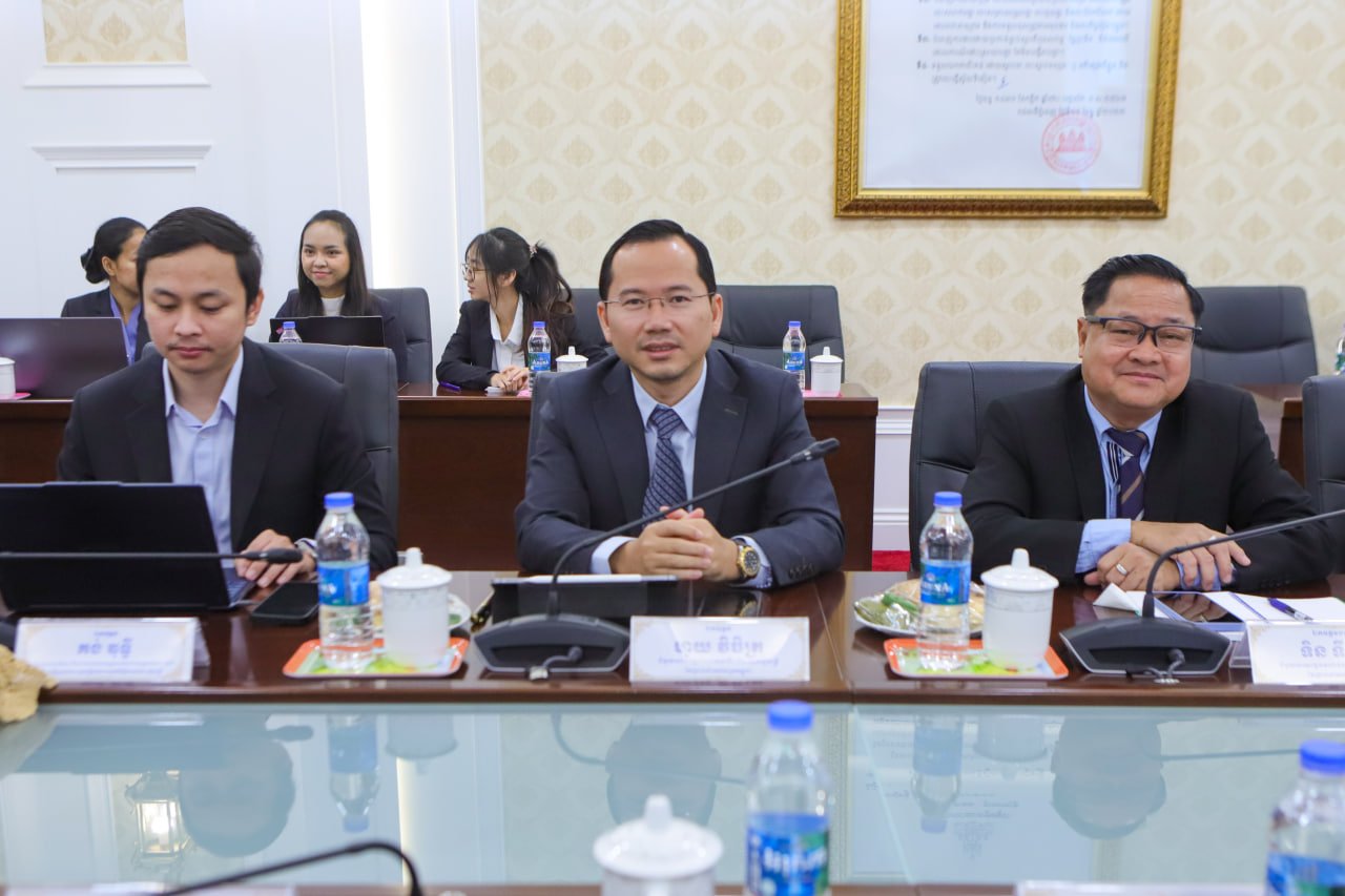 ឯកឧត្តមឧបនាយករដ្ឋមន្រ្តីប្រចាំការ វង្សី វិស្សុត