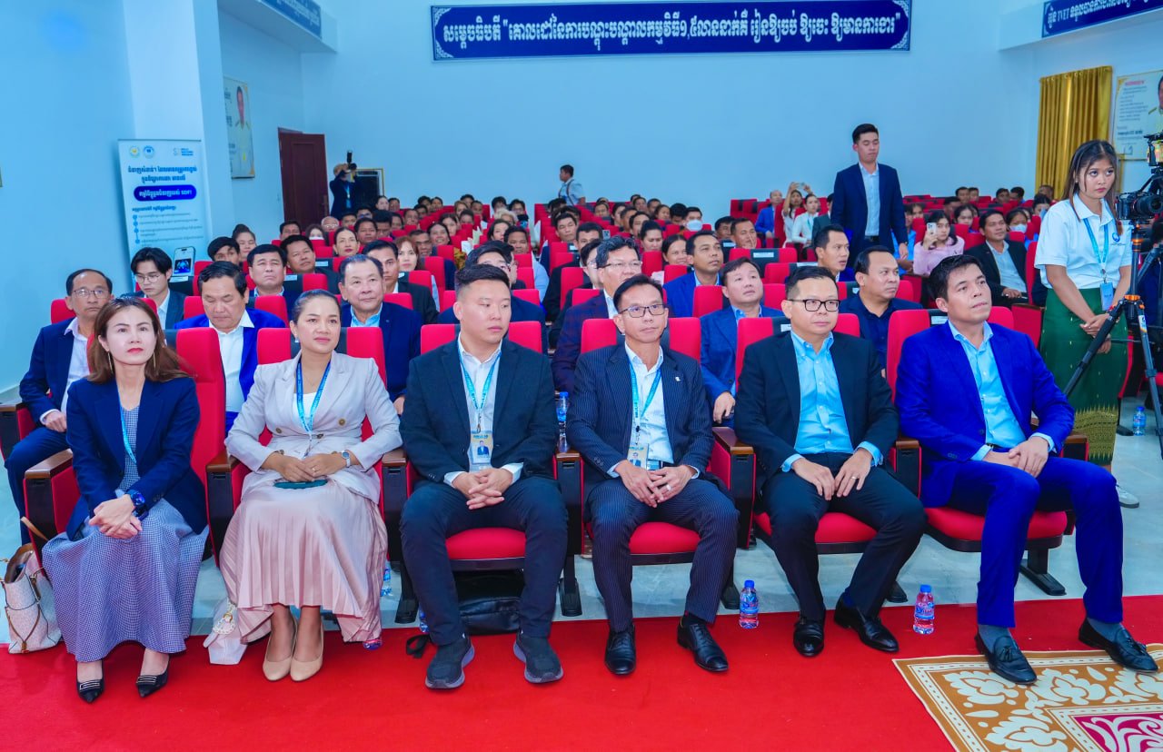 ឯកឧត្ដមឧបនាយករដ្ឋមន្រ្តីប្រចាំការ វង្សី វិស្សុត