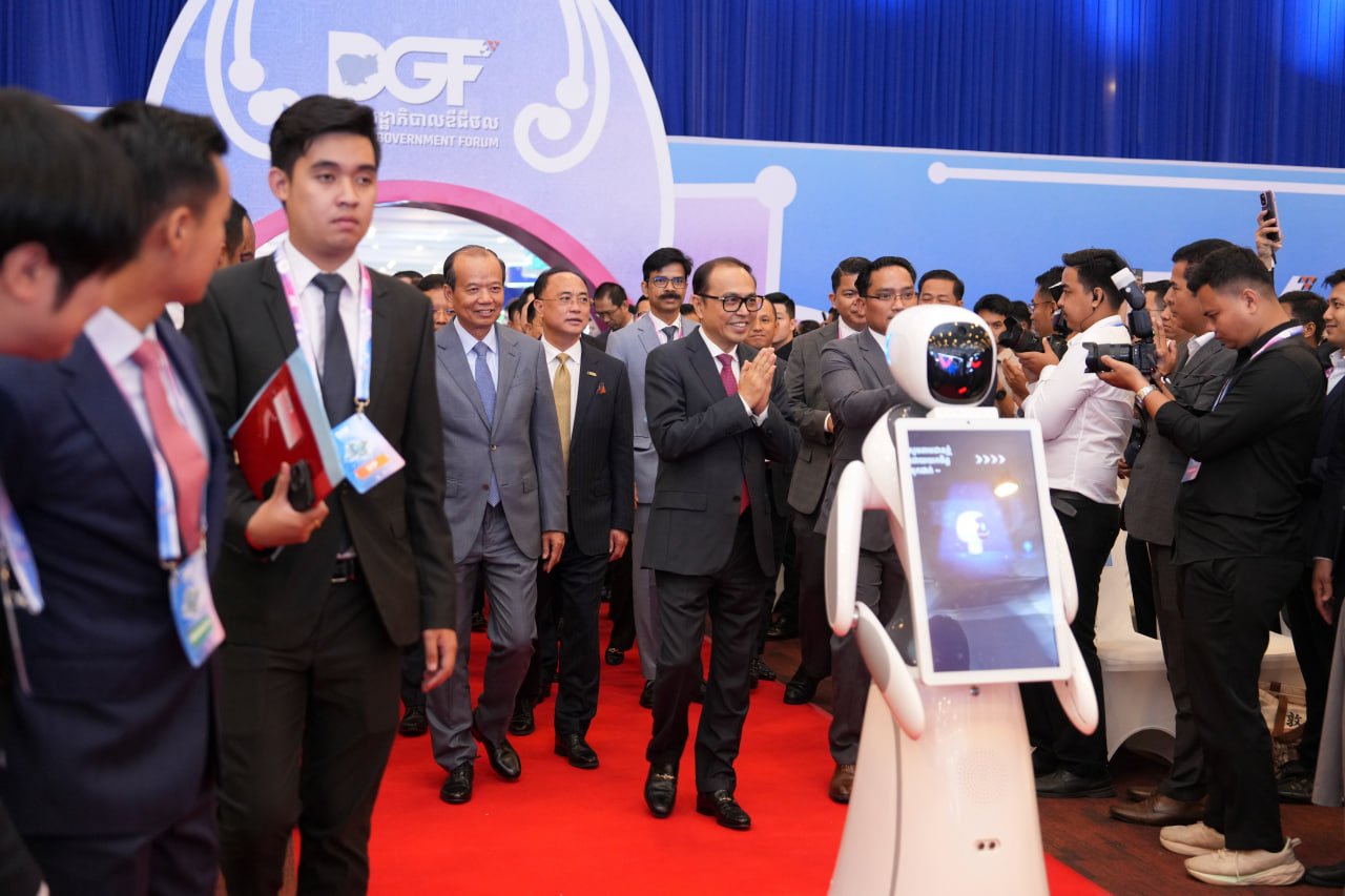 ឯកឧត្តមឧបនាយករដ្ឋមន្ត្រីប្រចាំការ វង្សី វិស្សុត