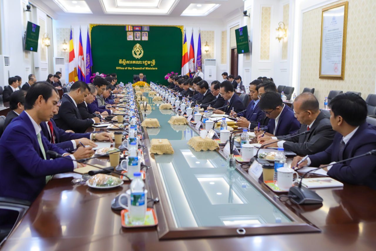 ឯកឧត្តមឧបនាយករដ្ឋមន្រ្តីប្រចាំការ វង្សី វិស្សុត