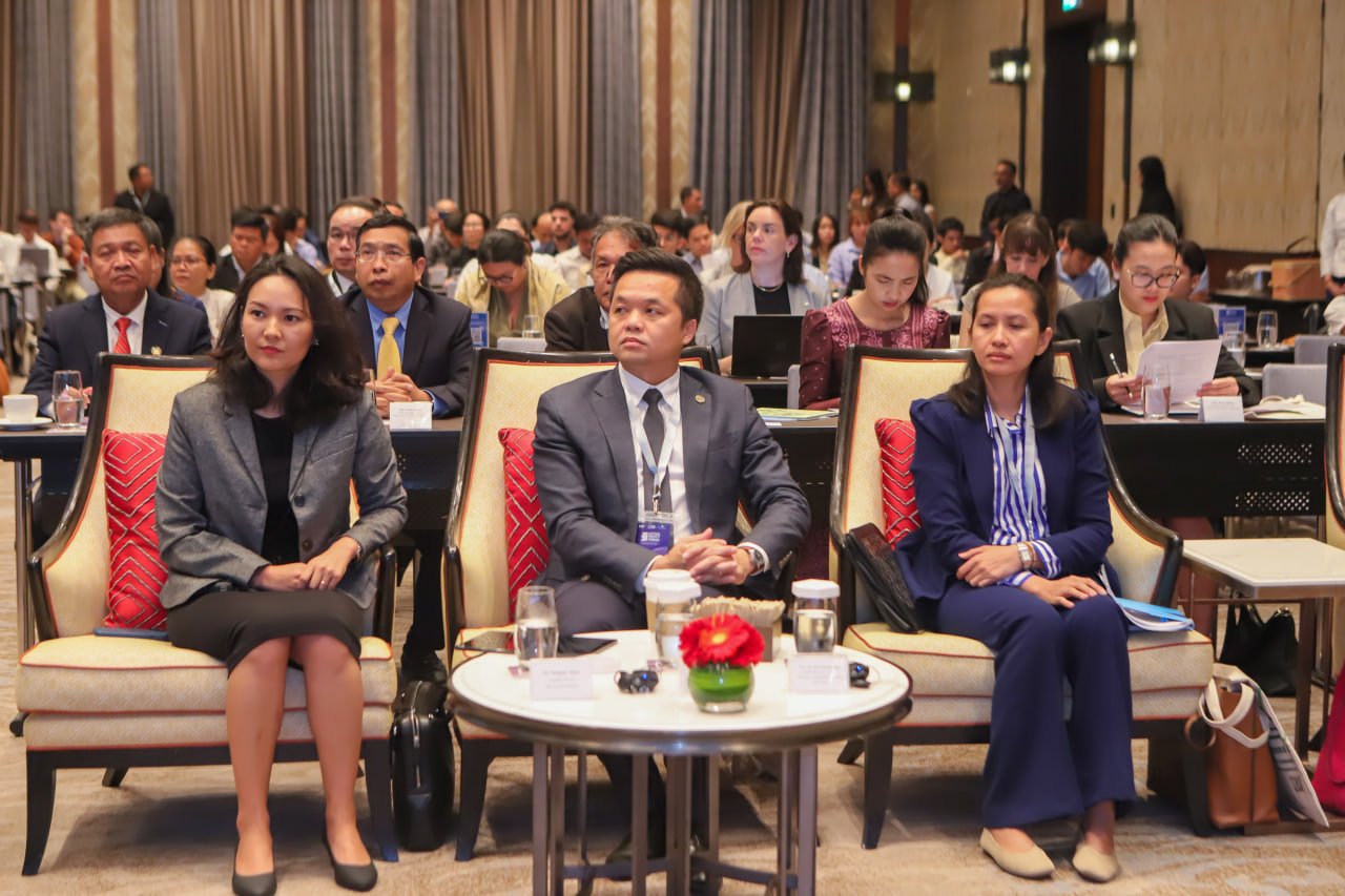 ឯកឧត្តម វង្សី វិស្សុត ឧបនាយករដ្ឋមន្ត្រីប្រចាំការ
