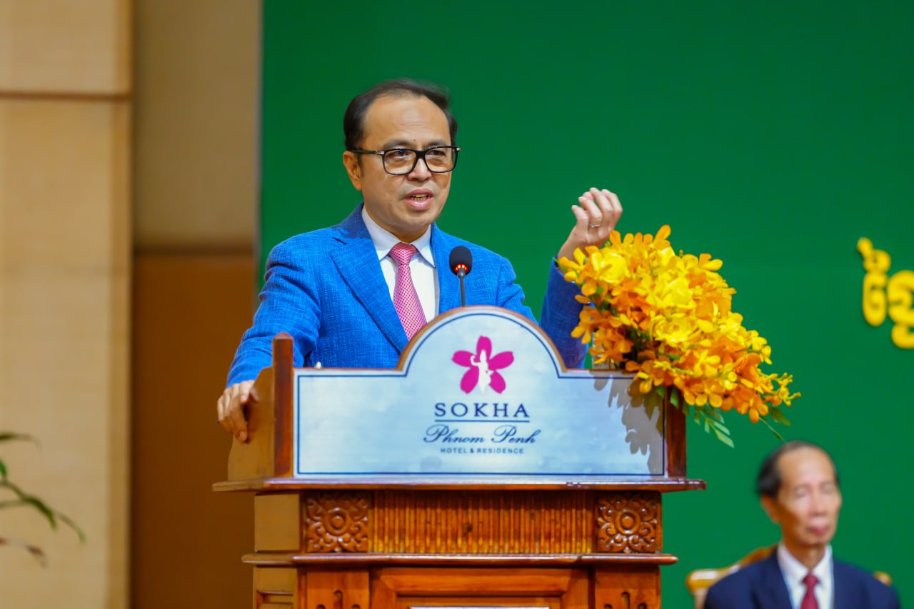 ឯកឧត្តមឧបនាយករដ្ឋមន្ត្រីប្រចាំការ វង្សី វិស្សុត