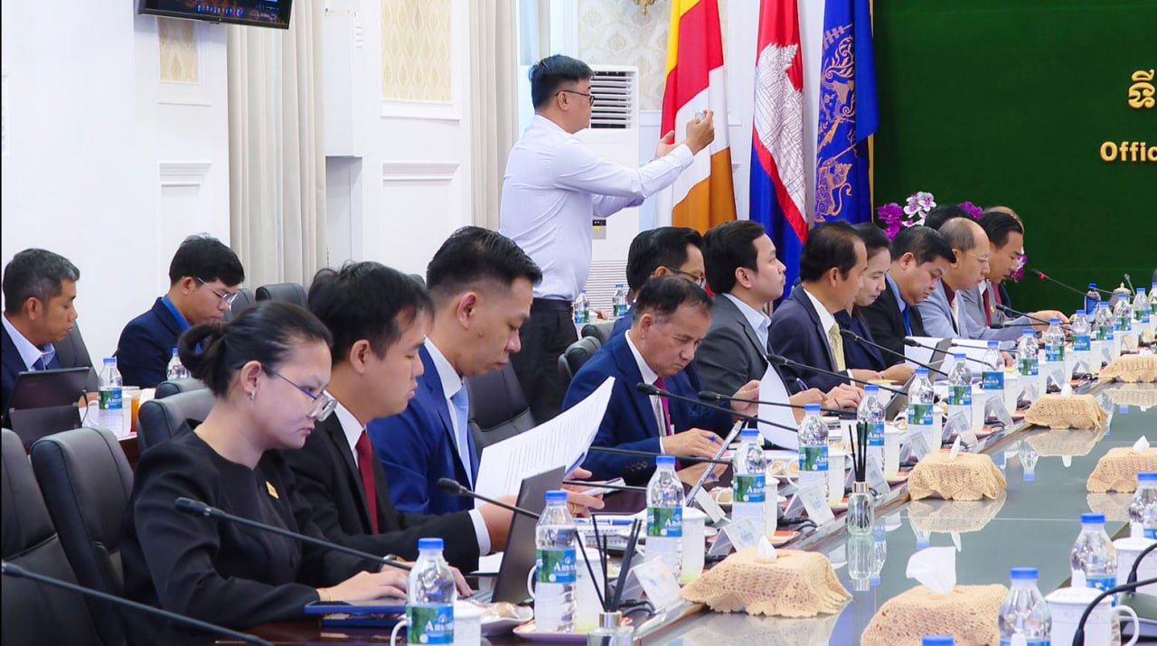 ឯកឧត្តមឧបនាយករដ្ឋមន្ត្រីប្រចាំការ វង្សី វិស្សុត