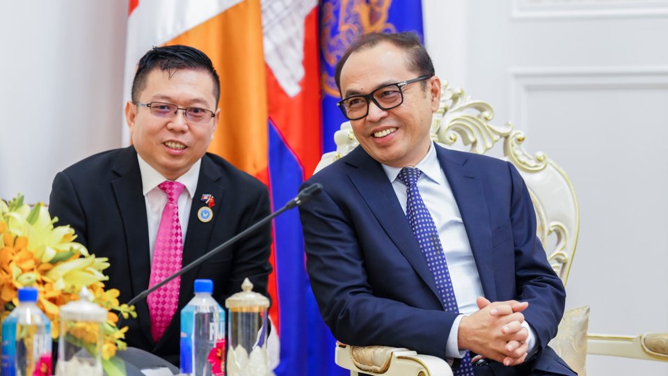 ឯកឧត្តម វង្សី វិស្សុត