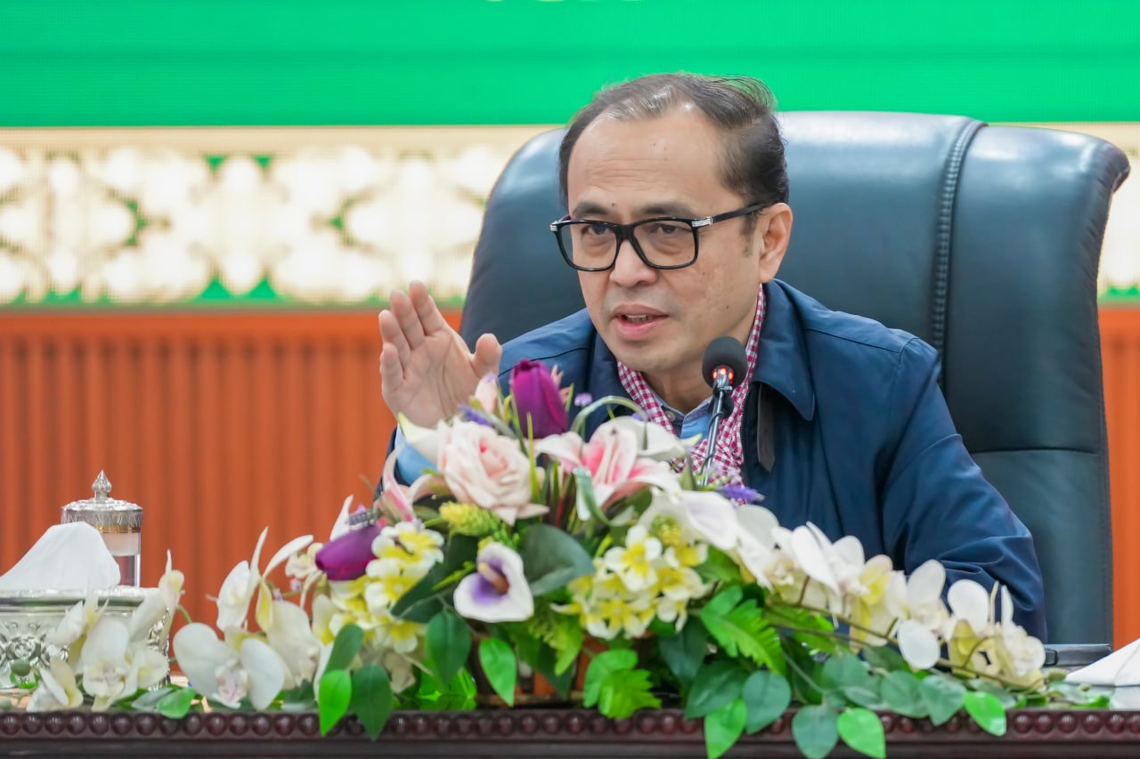 ឯកឧត្តមឧបនាយករដ្ឋមន្រ្តីប្រចាំការ វង្សី វិស្សុត