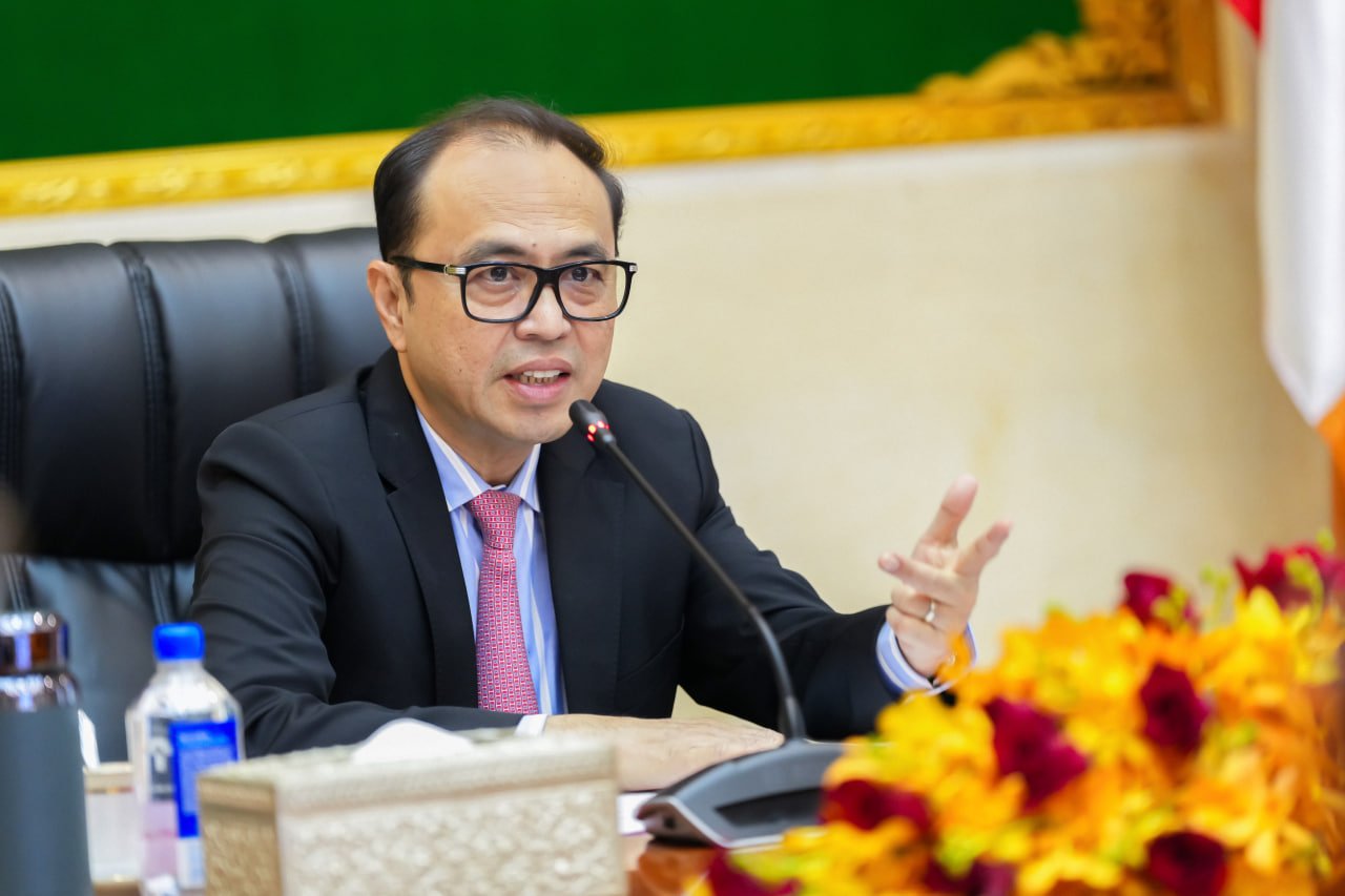 ឯកឧត្តមឧបនាយករដ្ឋមន្រ្តីប្រចាំការ វង្សី វិស្សុត