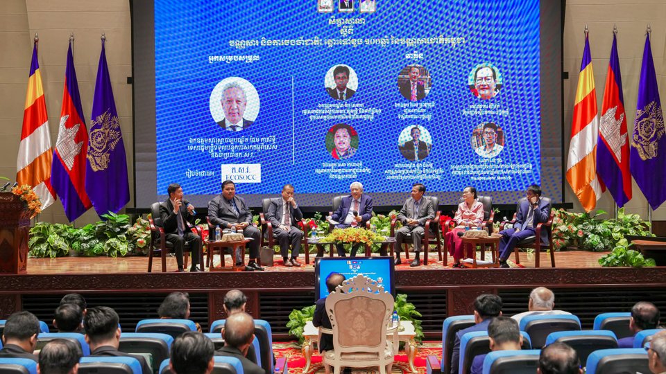 ឯកឧត្តមឧបនាយករដ្ឋមន្រ្តីប្រចាំការ វង្សី វិស្សុត