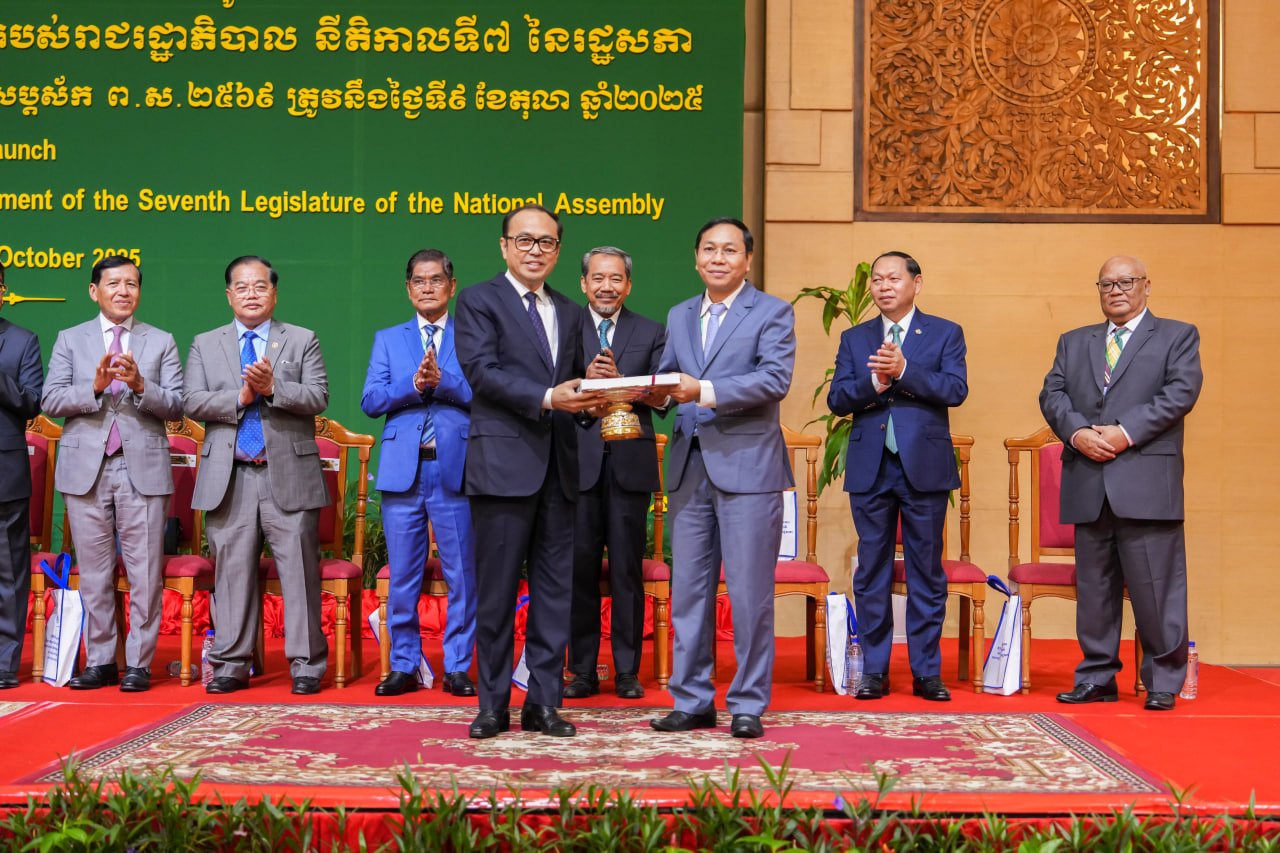 ឯកឧត្ដមឧបនាយករដ្ឋមន្រ្តីប្រចាំការ វង្សី វិស្សុត