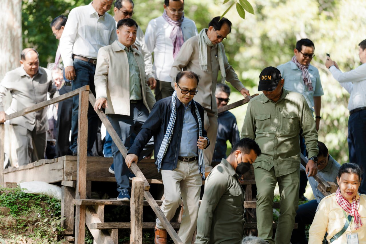 ឯកឧត្តមឧបនាយករដ្ឋមន្ត្រីប្រចាំការ វង្សី វិស្សុត