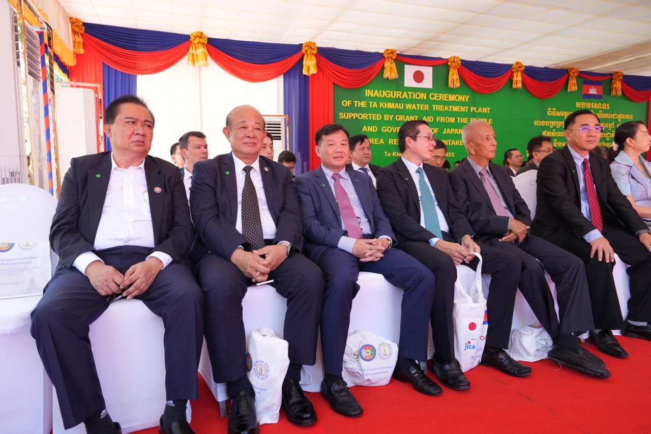 ឯកឧត្តមឧបនាយករដ្ឋមន្រ្តីប្រចាំការ វង្សី វិស្សុត