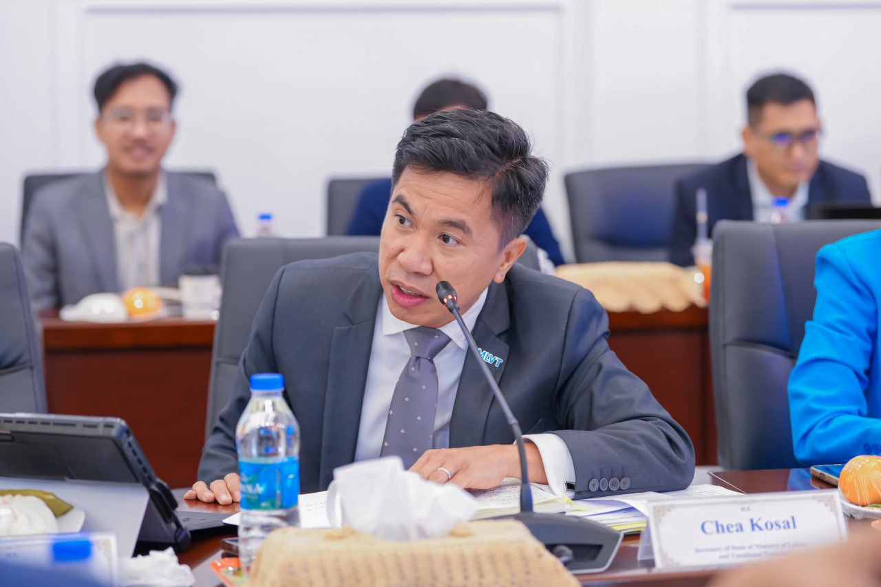 ឯកឧត្តមឧបនាយករដ្ឋមន្ត្រីប្រចាំការ វង្សី វិស្សុត