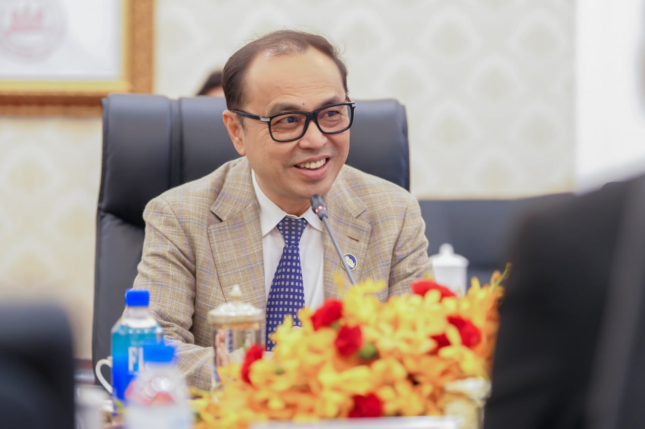 ឯកឧត្តមឧបនាយករដ្ឋមន្ត្រីប្រចាំការ វង្សី វិស្សុត