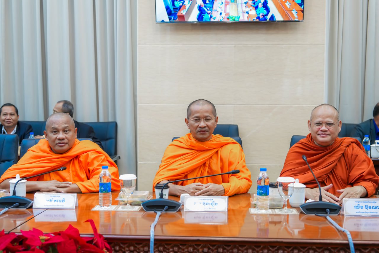 ឯកឧត្តមឧបនាយករដ្ឋមន្រ្តីប្រចាំការ វង្សី វិស្សុត