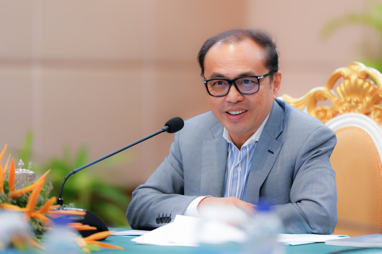 ឯកឧត្តមឧបនាយករដ្ឋមន្រ្តីប្រចាំការ វង្សី វិស្សុត