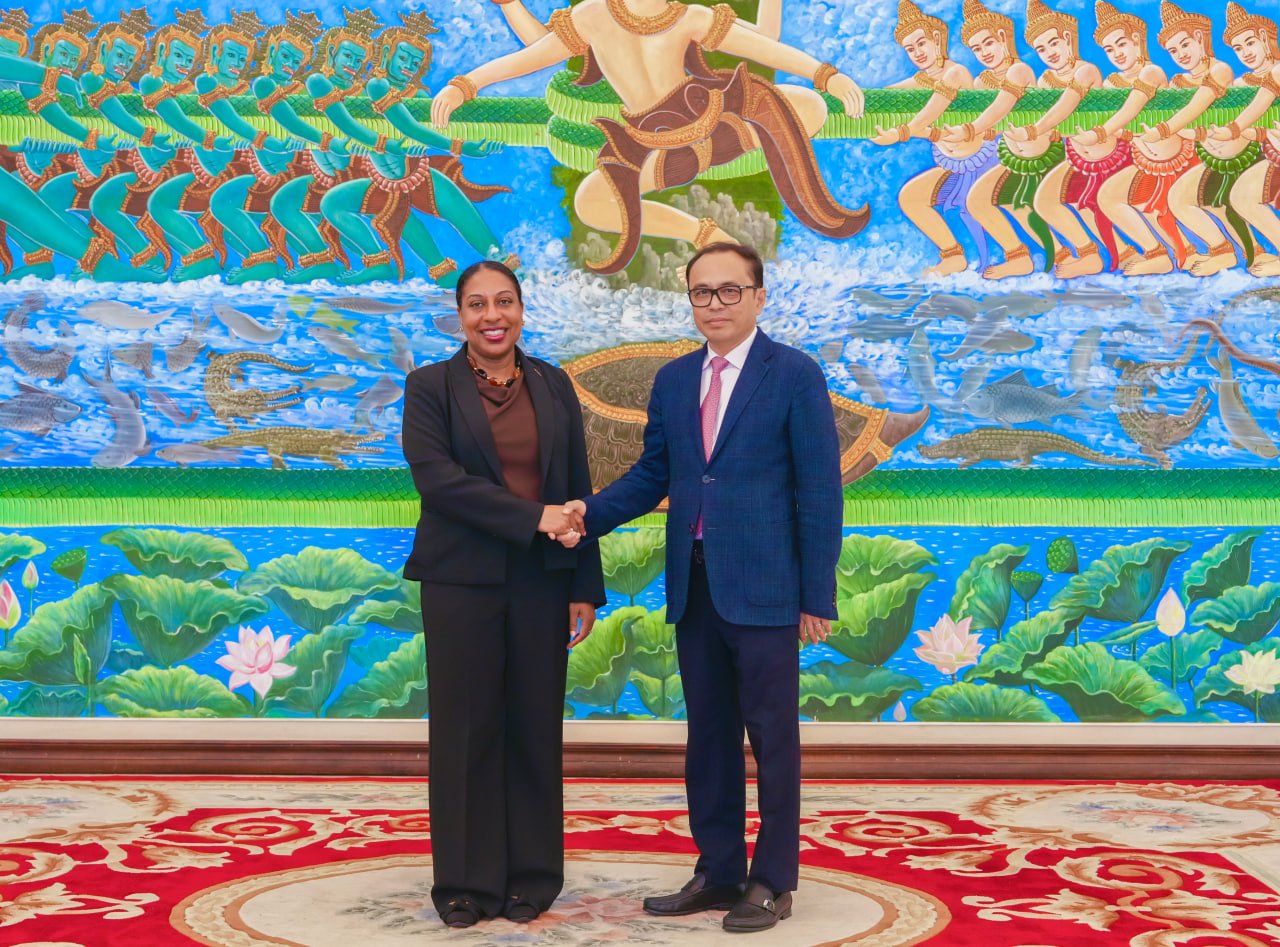 ឯកឧត្តមឧបនាយករដ្ឋមន្ត្រីប្រចាំការ វង្សី វិស្សុត