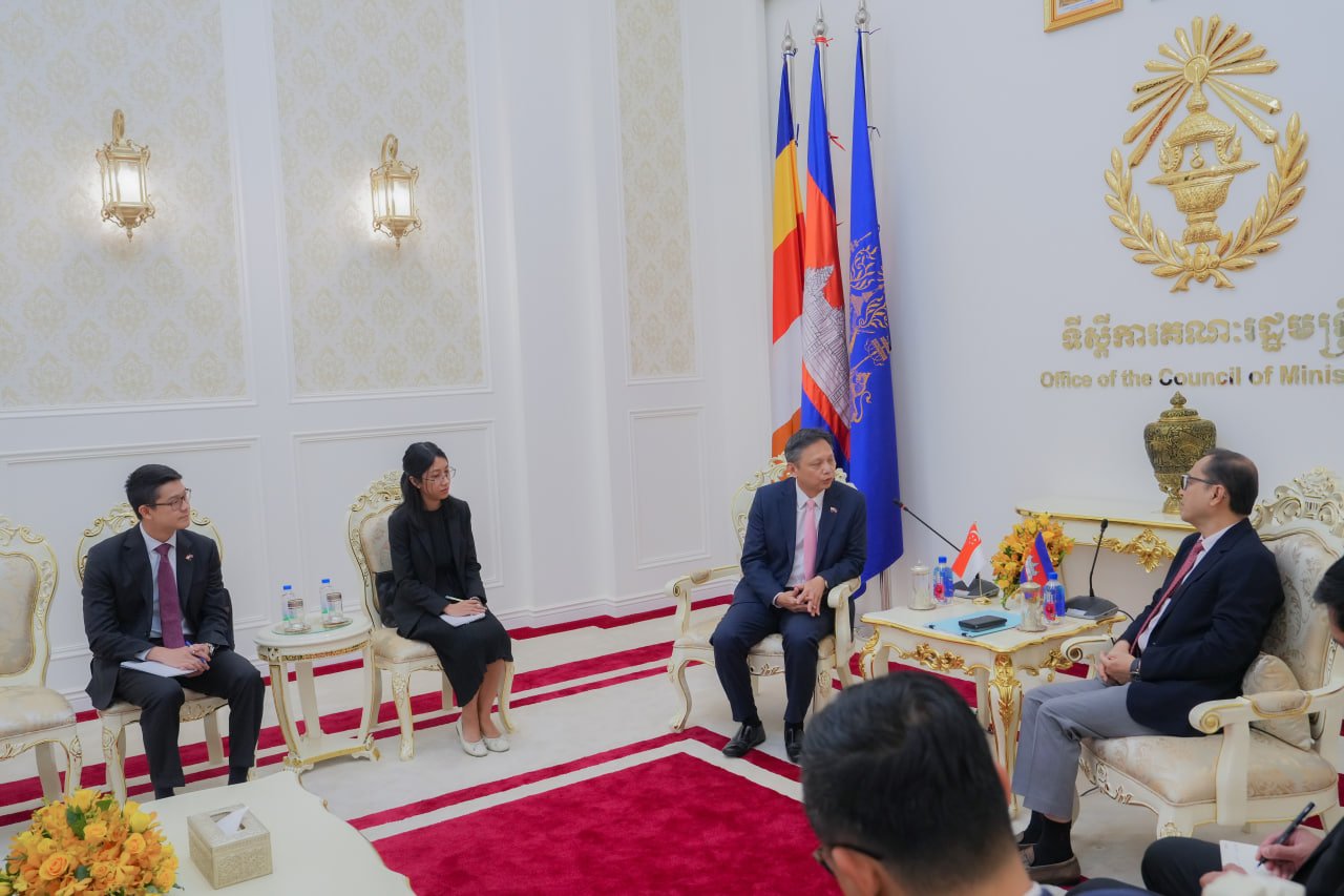 កម្ពុជា- សឹង្ហបុរី