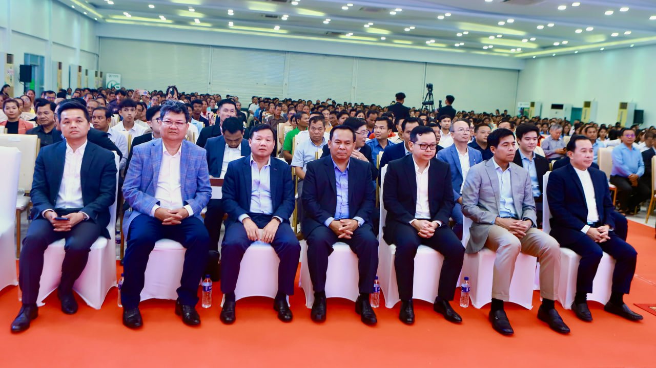 ឯកឧត្តម វង្សី វិស្សុត៖