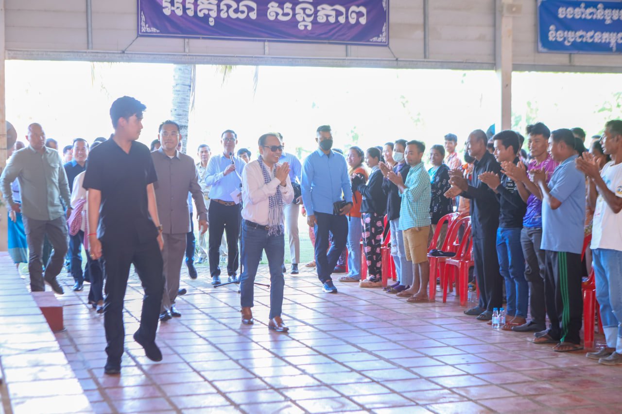 ឯកឧត្តមឧបនាយករដ្ឋមន្រ្តីប្រចាំការ វង្សី វិស្សុត