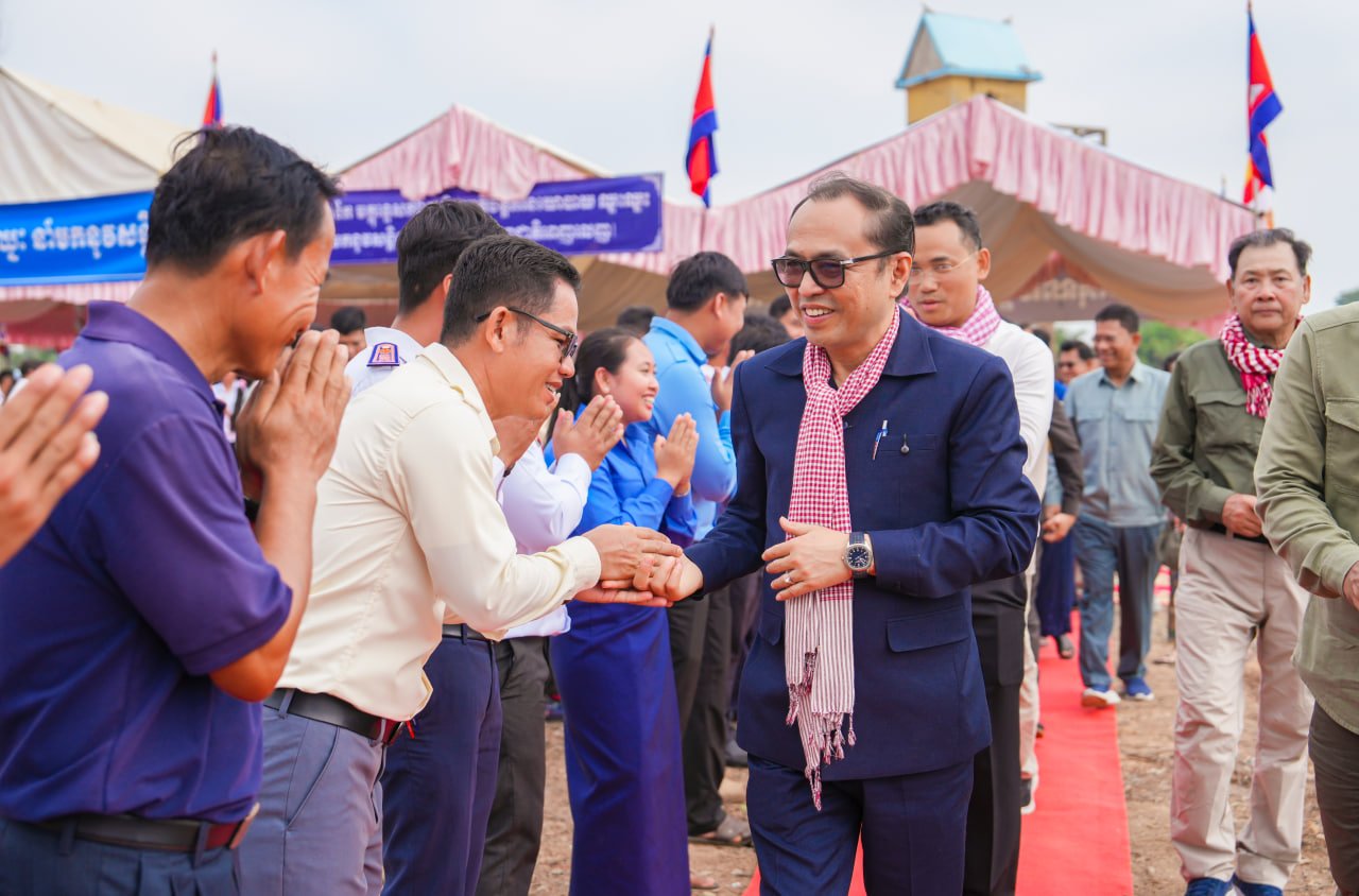 ឯកឧត្តមឧបនាយករដ្ឋមន្ត្រីប្រចាំការ វង្សី វិស្សុត