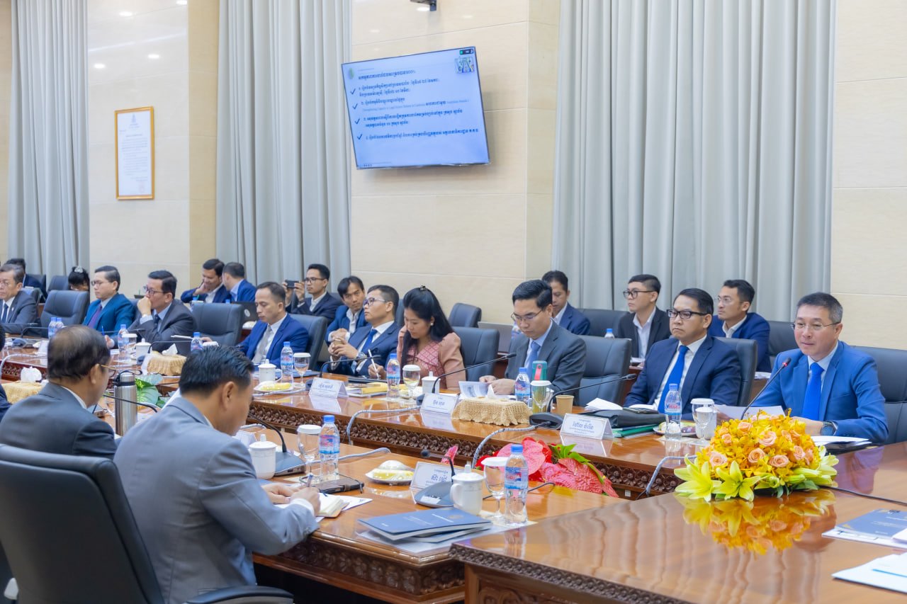 ឯកឧត្តមឧបនាយករដ្ឋមន្រ្តីប្រចាំការ វង្សី វិស្សុត