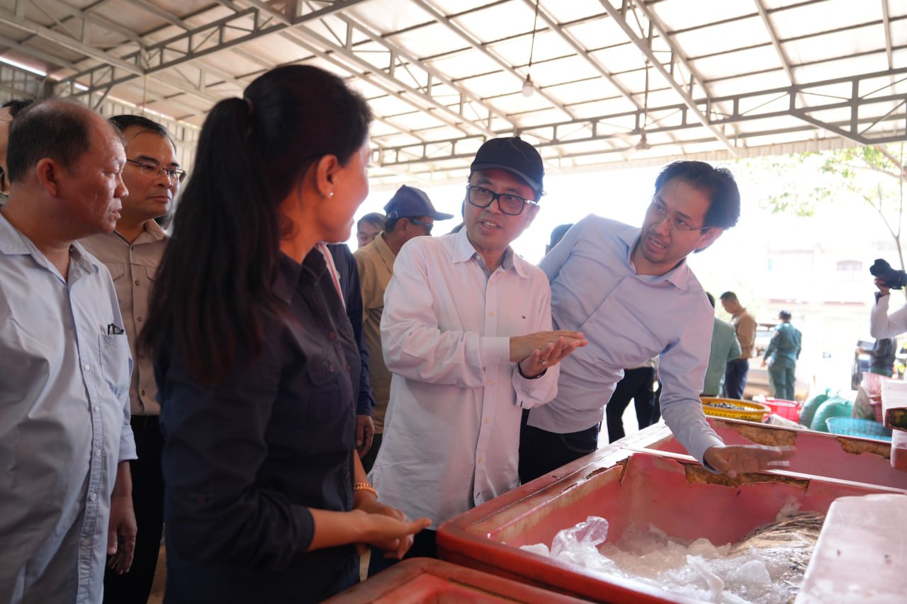 ឯកឧត្តមឧបនាយករដ្ឋមន្រ្តីប្រចាំការ វង្សី វិស្សុត